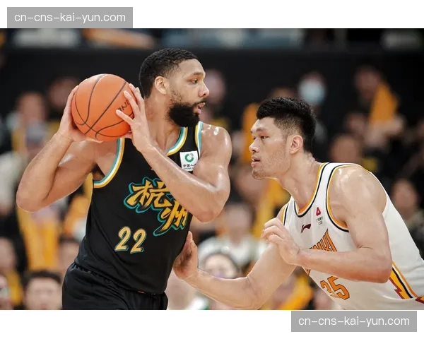 季后赛采用3-3-5-7赛制，12进8与8进4均为三局两胜